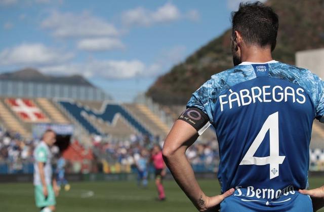 孔蒂也毫不 孔蒂也毫不