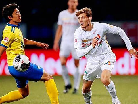 于拜仁慕尼 于拜仁慕尼